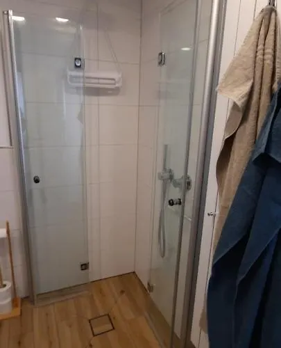 Hochwertiges Mit 3 Raeumen Und Terrasse Statt - Festung Zu Ketghe, Naehe Koblenz Kettig