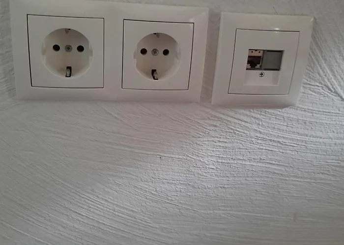 Hochwertiges Mit 3 Raeumen Und Terrasse Statt - Festung Zu Ketghe, Naehe Koblenz 公寓